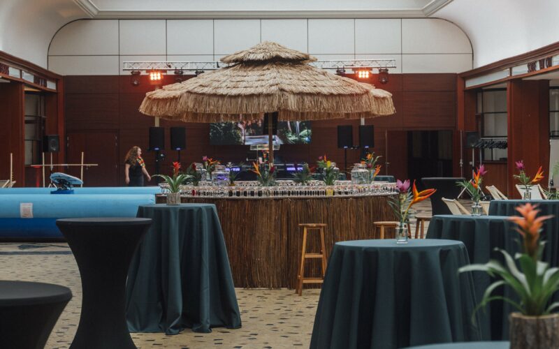 Soir&eacute;e annuelle Tiki Party &ndash; Le Petit Vapoteur
